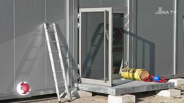 Umzug: Das Berufsschulzentrum Göschwitz stellt Container als Ausweichquartier auf