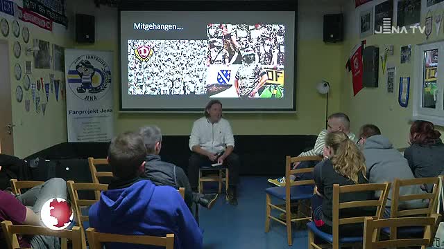 Feindbilder erklärt: Der Journalist Christoph Ruf sprach im Fan-Projekt über Fußballfans und Polizei