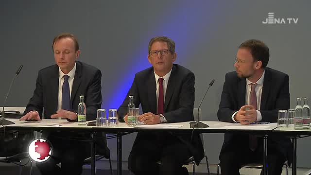 Neujahrsempfang in der Mensa: Die Carl Zeiss AG stimmte auf das Großprojekt „Hightech-Standort“ ein