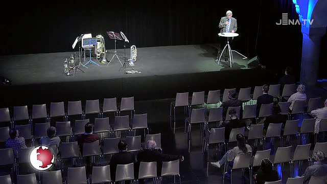 Gegründet: Die Stiftung „Haus der Jugend und Technik“ kann ihre Arbeit aufnehmen