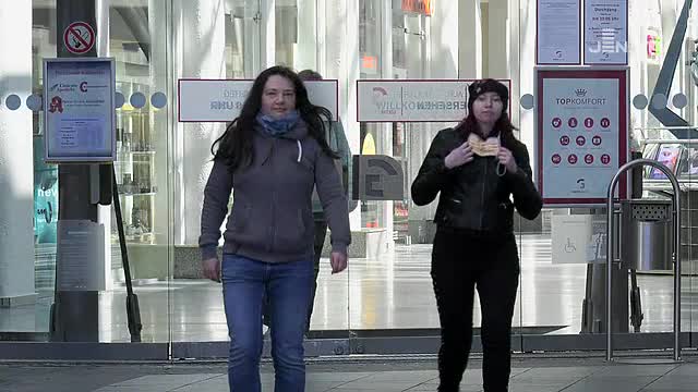 Verordnet: Ab Montag muss in Jena eine Mund-Nasen-Bedeckung getragen werden