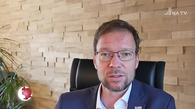 Gesprochen: Oberbürgermeister Thomas Nitzsche berichtet u.a. über das neue Stadion und 30 Jahre Wiedervereinigung