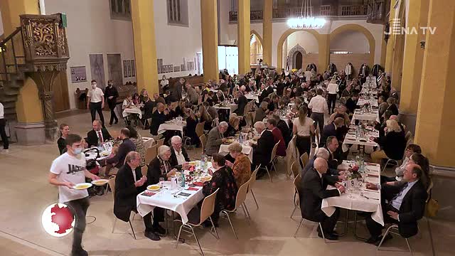 Michaelsbegegnung: In der Stadtkirche kamen 170 Gäste für einen guten Zweck zusammen 