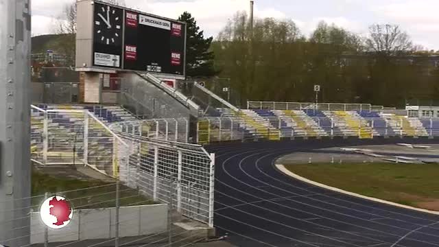 Kunstrasenplatz: Die Arbeiten im Ernst-Abbe-Sportfeld schreiten gut voran