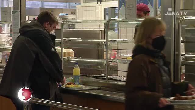 Jubiläum in der Philosophenweg-Mensa: Das Studierendenwerk verzeichnet 80 Millionen Mittagessen 