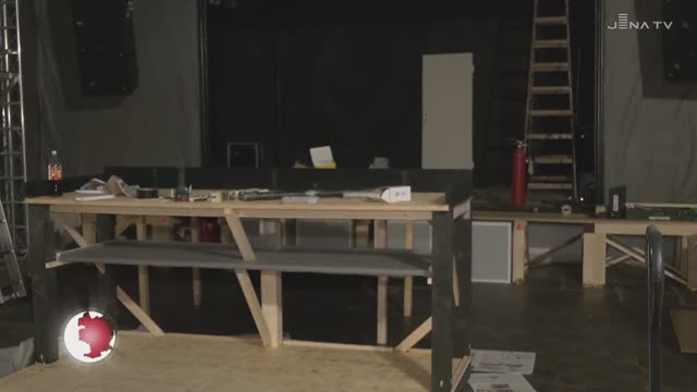 Umbau-Arbeiten im Hörsaal – Das Zwischendomizil des Café Wagner nimmt Gestalt an