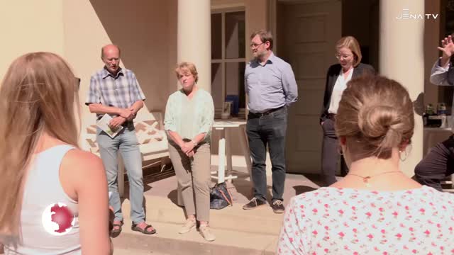 Johannismarkt organisiert – Auf dem historischen Friedhof kann man schlendern und shoppen