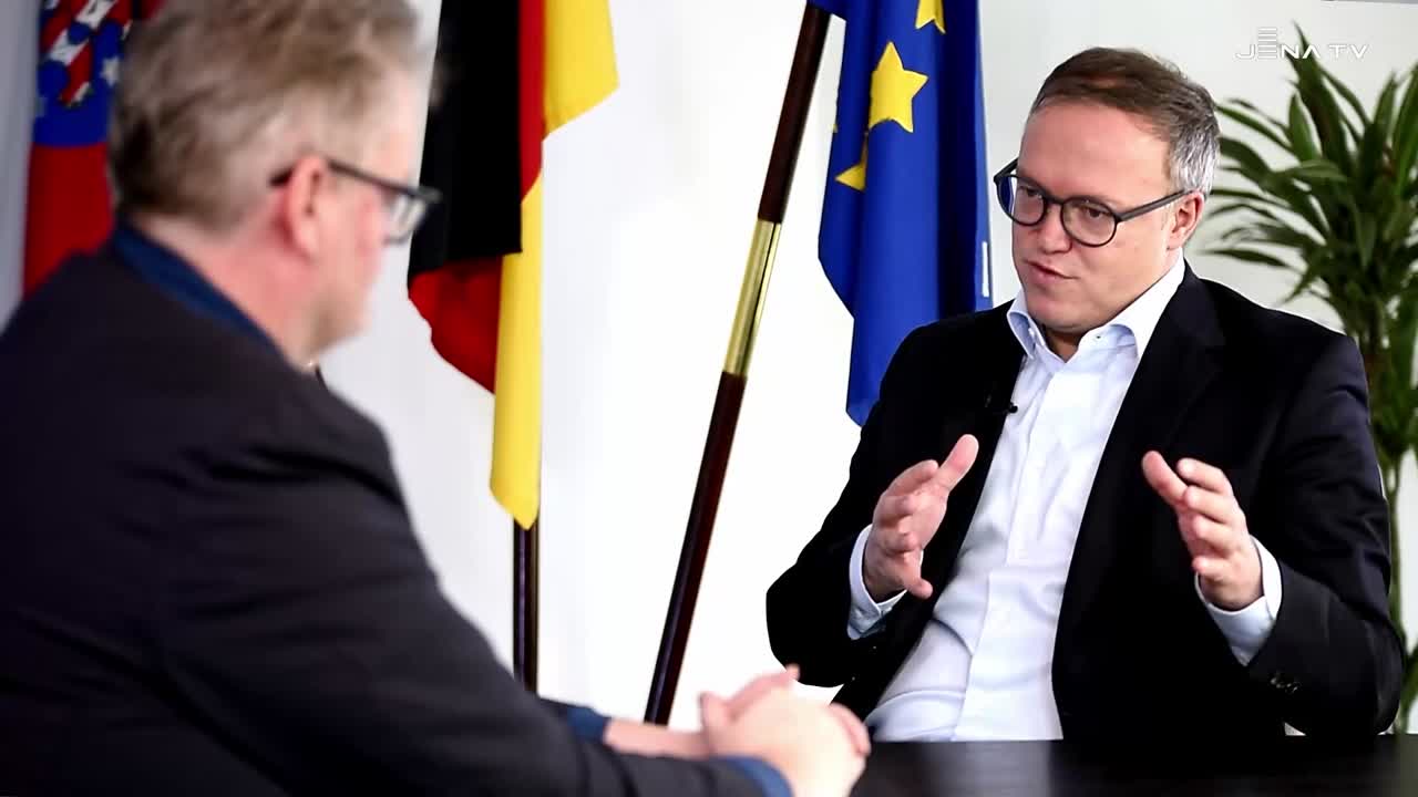 Bericht aus Erfurt - Interview mit dem neuen Thüringer Ministerpräsidenten Mario Voigt