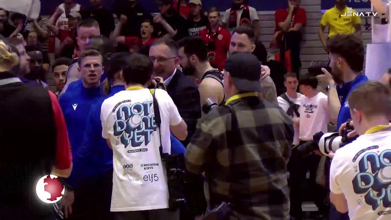 Heimsieg  – Science City Jena erspielt sich Matchball im Playoff-Halbfinale