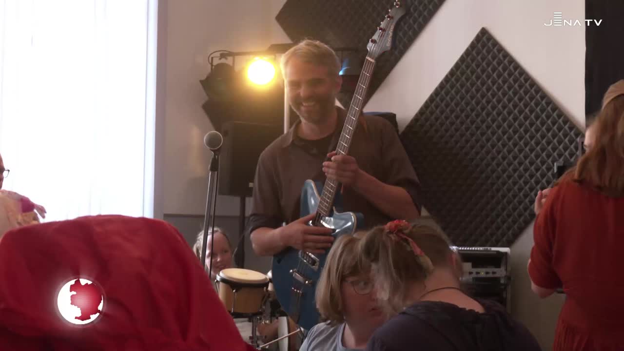 Andersgleich e.V. – Musikbaustelle ermuntert zum Mitmachen