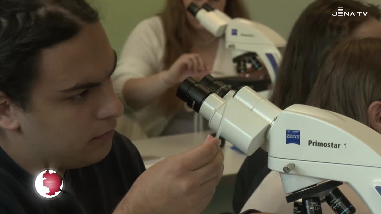 Förderfond – Mikroskope für Berufsschule für Gesundheit und Soziales