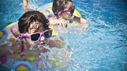 Pool-Party im Hermsdorfer und im Blankenhainer Freibad
