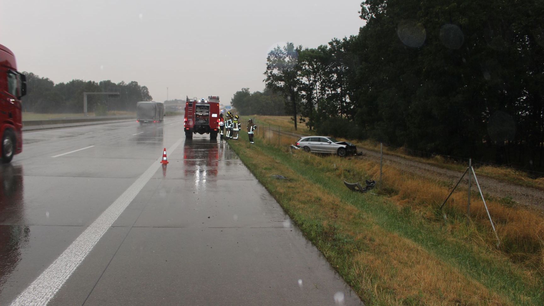 Unfall nach Regenschauer