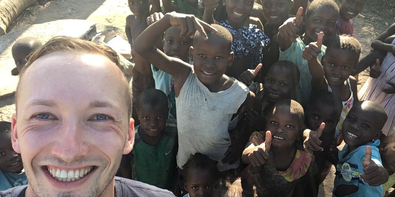 Vortrag: Stadtwerke-Wassermeister half in Mosambik