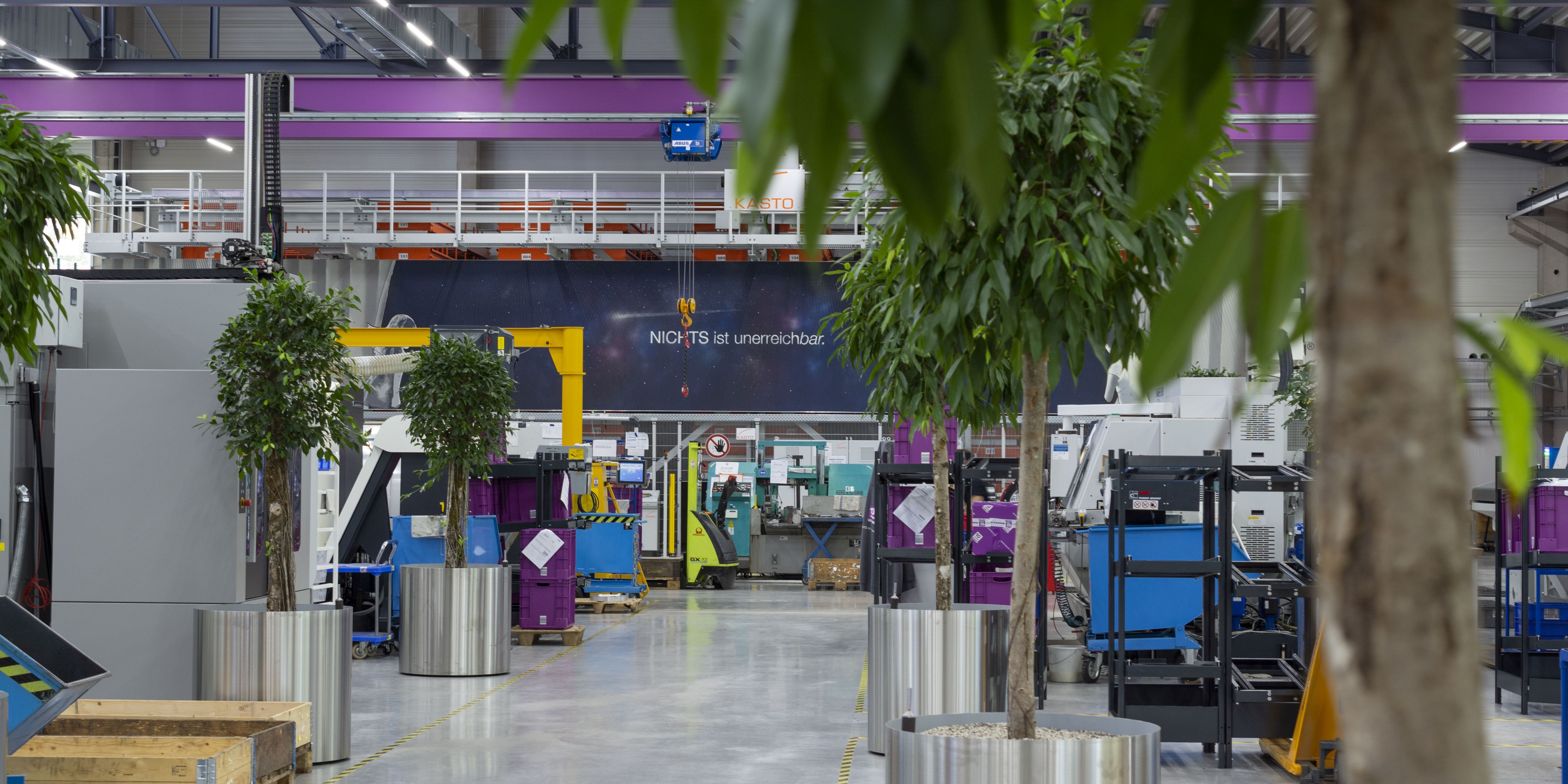 Transparente VACOM-Fabrik feierlich eingeweiht Transparente VACOM-Fabrik feierlich eingeweiht