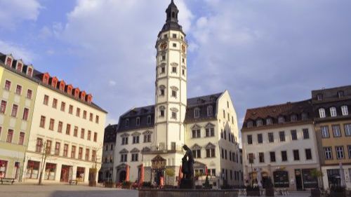 Neue Zeitung über Perspektiven von Ausländern in Gera