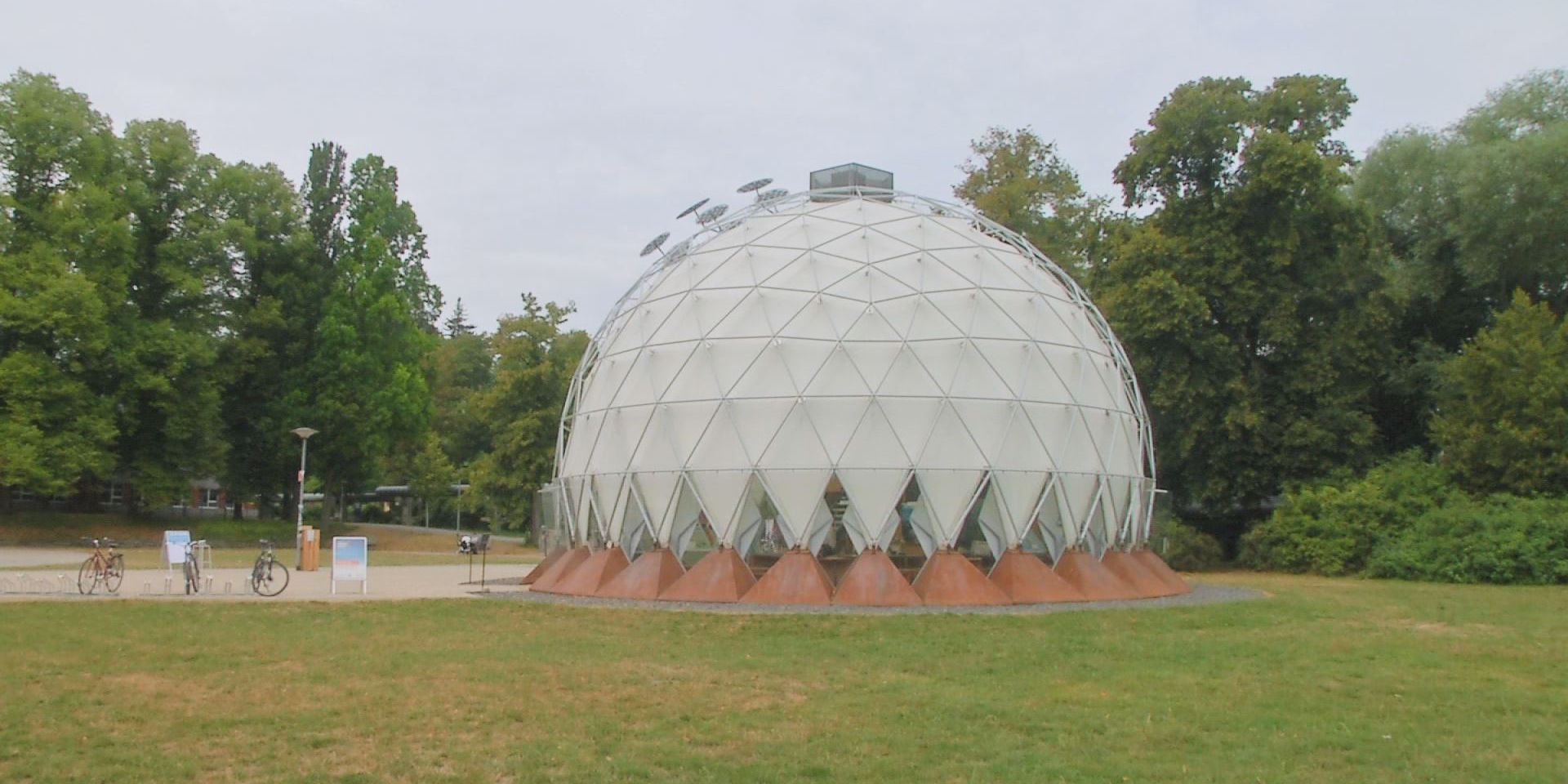 Stadtwerke-Energiedialog im Klima-Pavillon