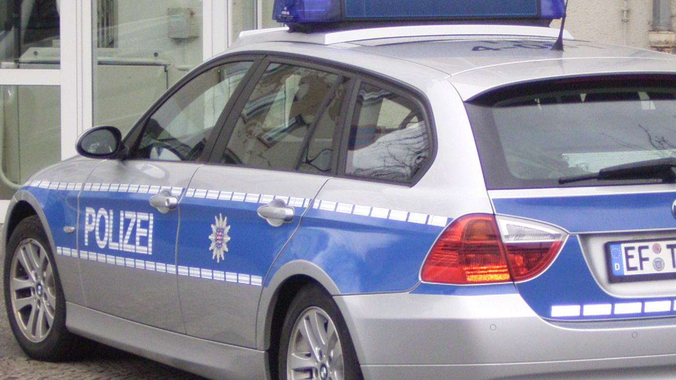 Motorradfahrerin stürzte