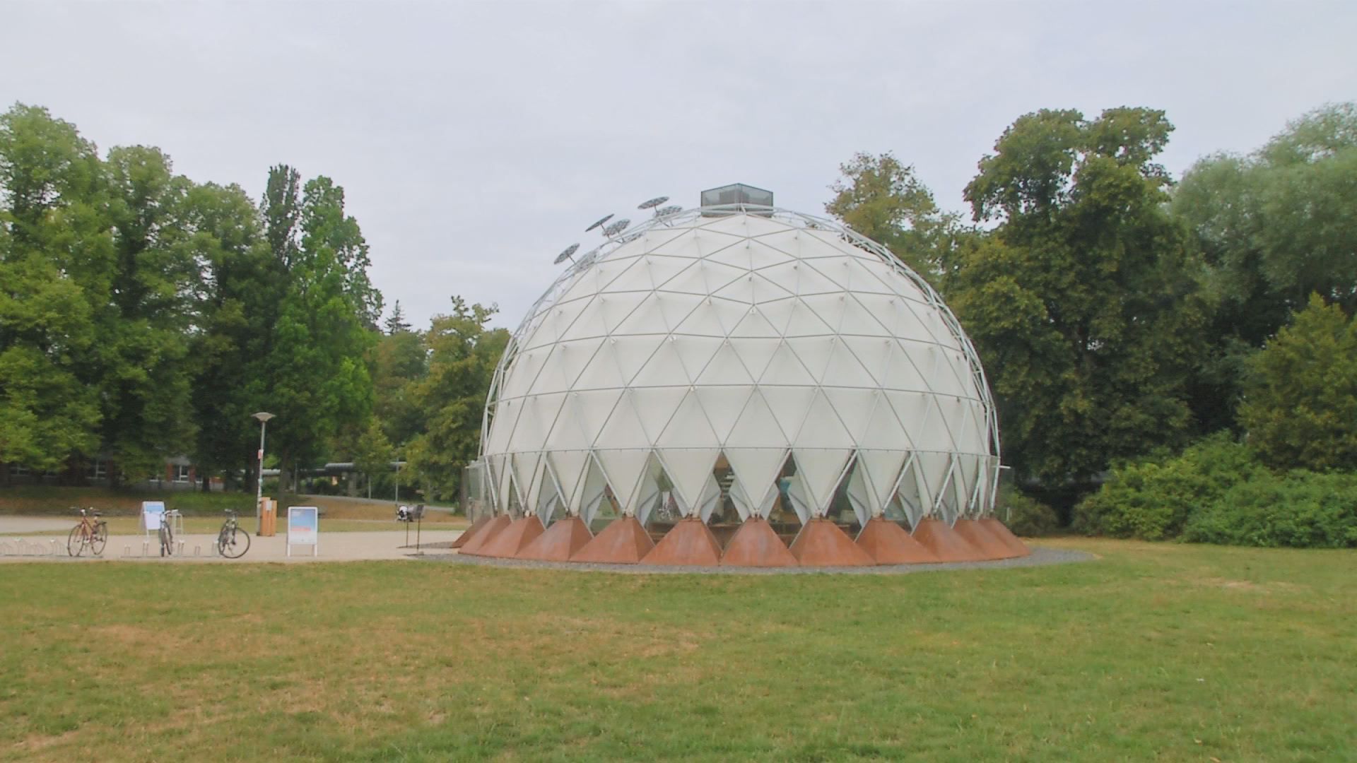 Stadtwerke-Energiedialog im Klima-Pavillon