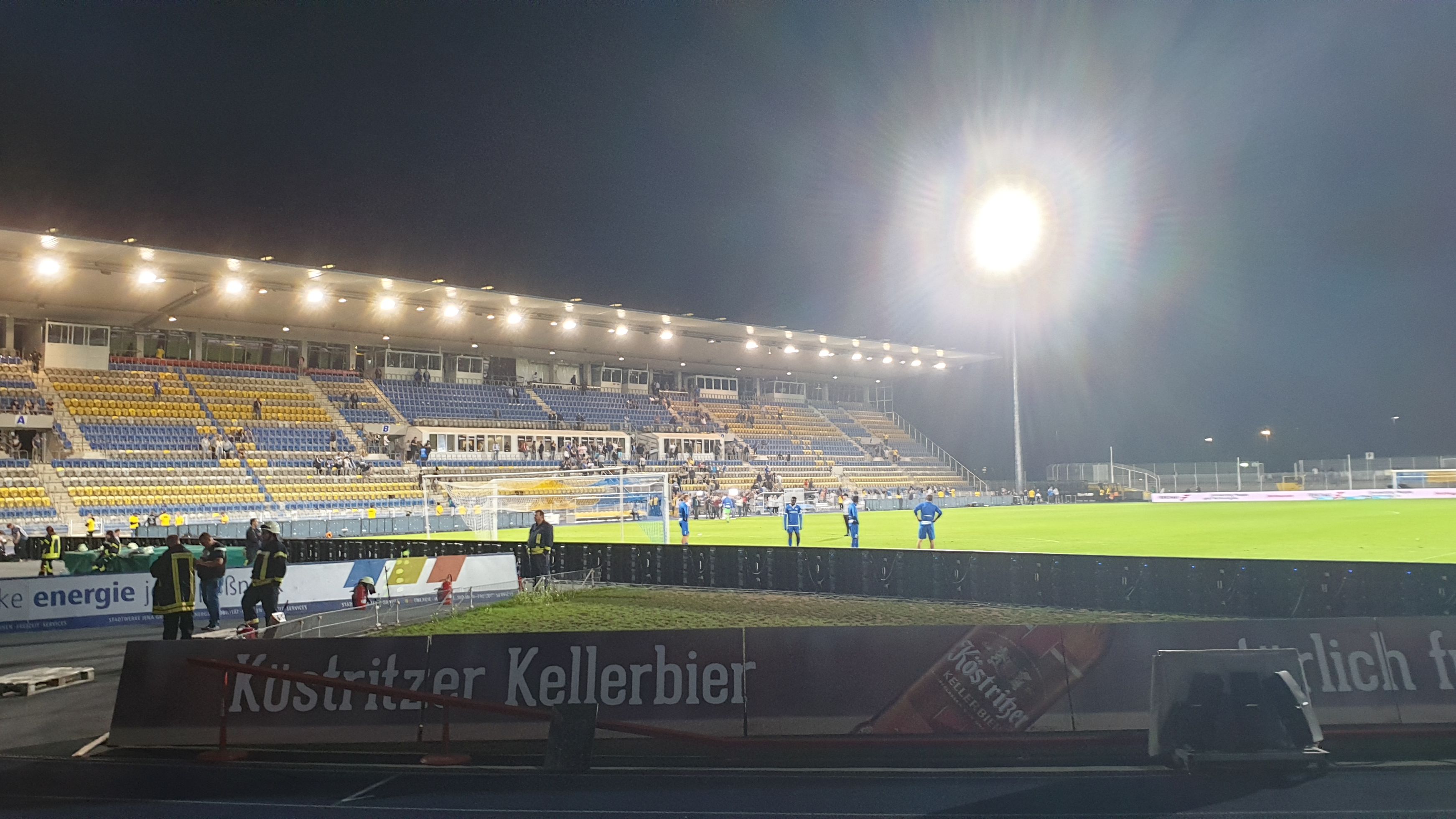 FC Carl Zeiss Jena und der 1.FC Magdeburg trennen sich unentschieden 