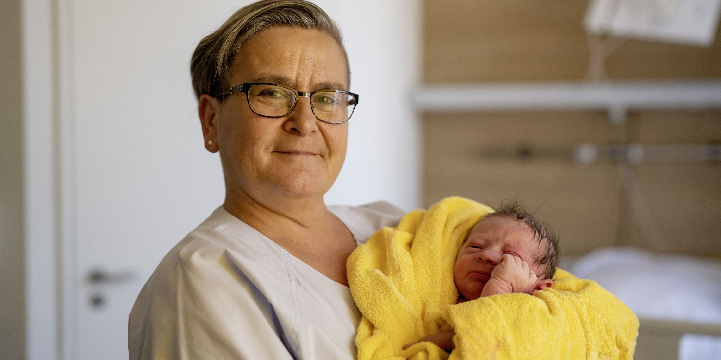 30 Hebammen am Jenaer Universitätsklinikum 30 Hebammen am Jenaer Universitätsklinikum