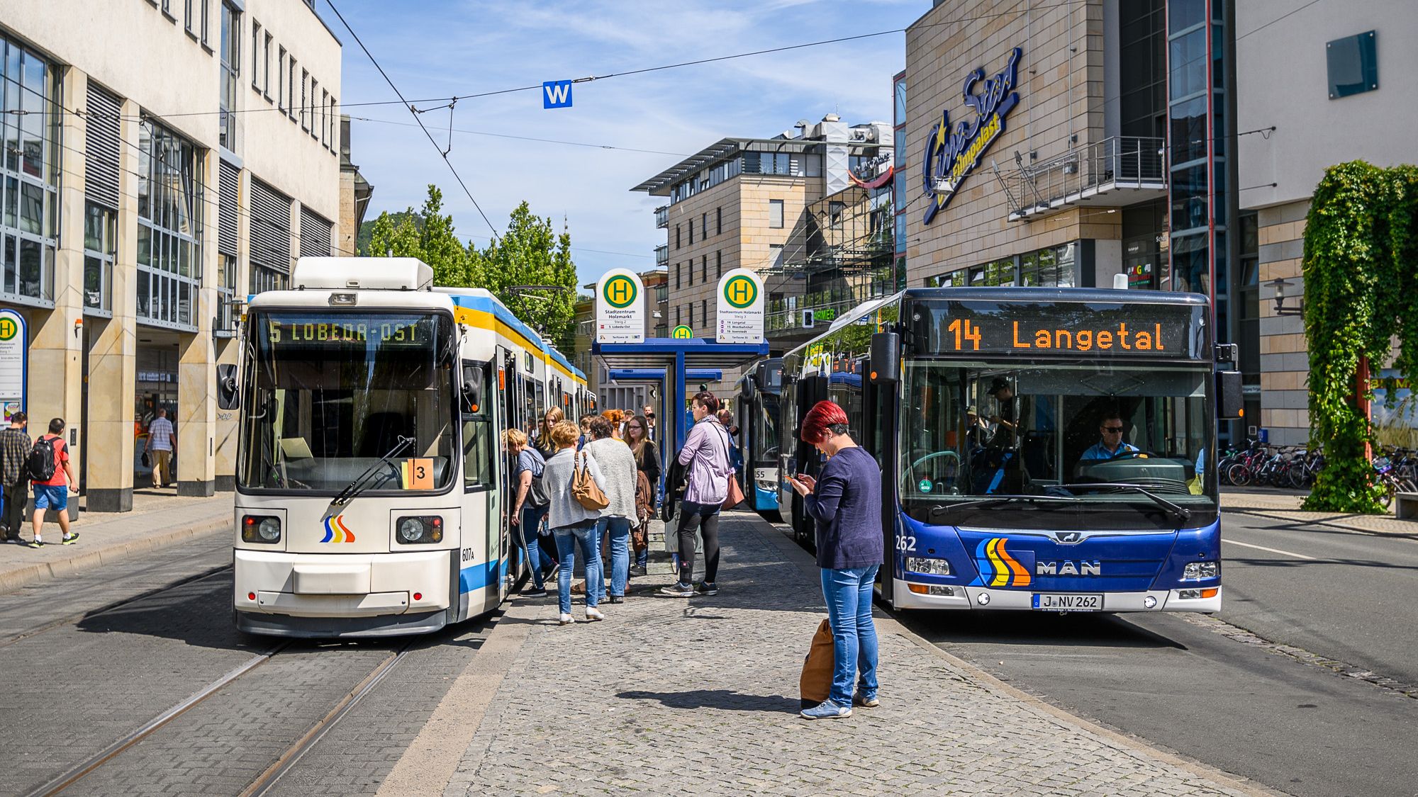Am Freitag gilt der Feiertagsfahrplan