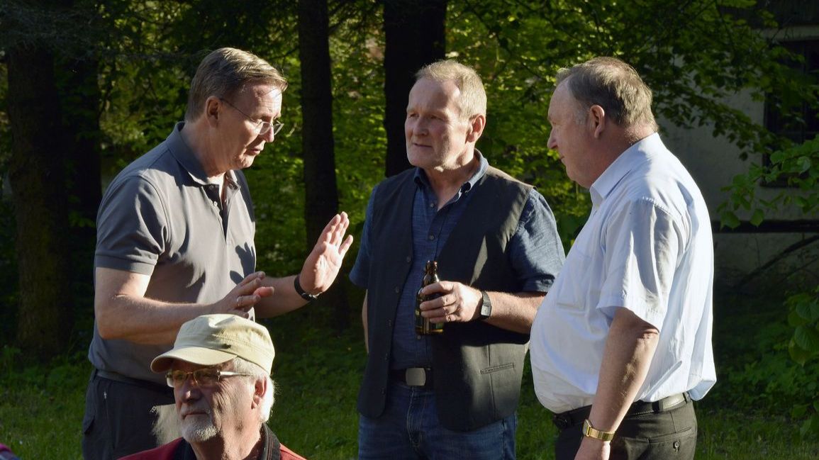 Jagdschloss Hummelshain: Landesregierung hat Rechtsanwältin beauftragt