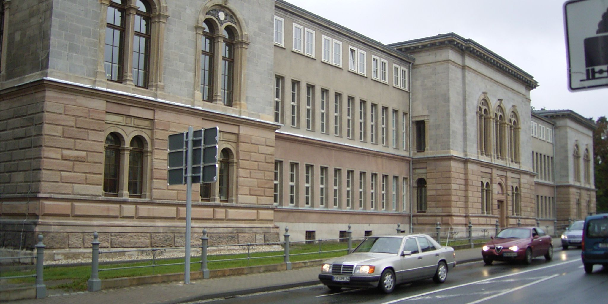 Erste Jenaer Summer School zum Thema Demokratie