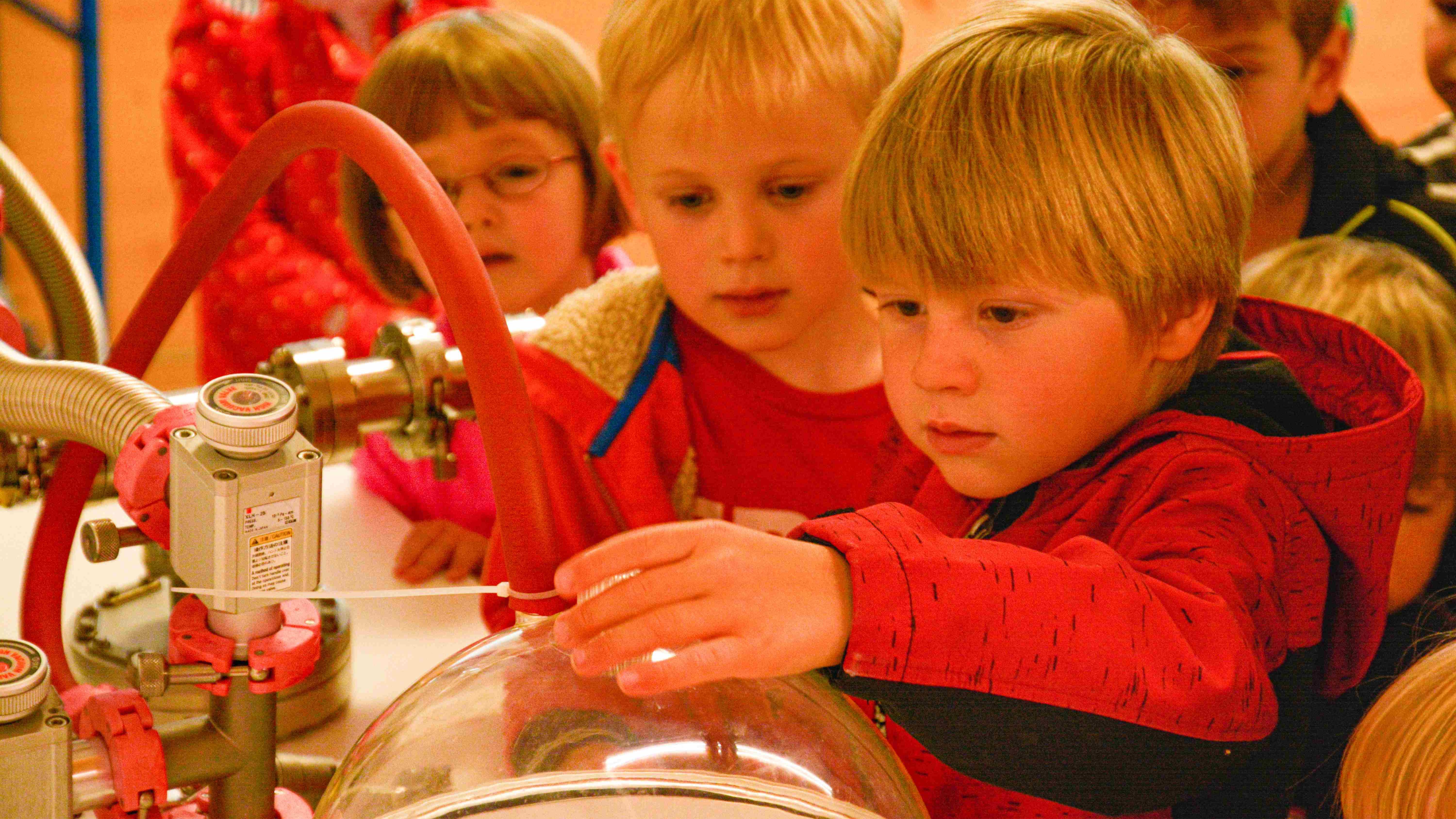 Fünf Jahre betriebseigene Kinderbetreuung bei VACOM