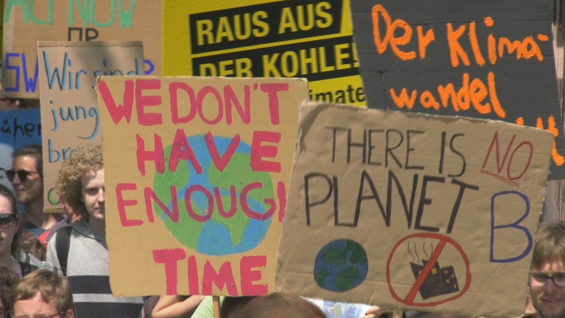 Students For Future Aktivisten beschließen Klimastreikwoche