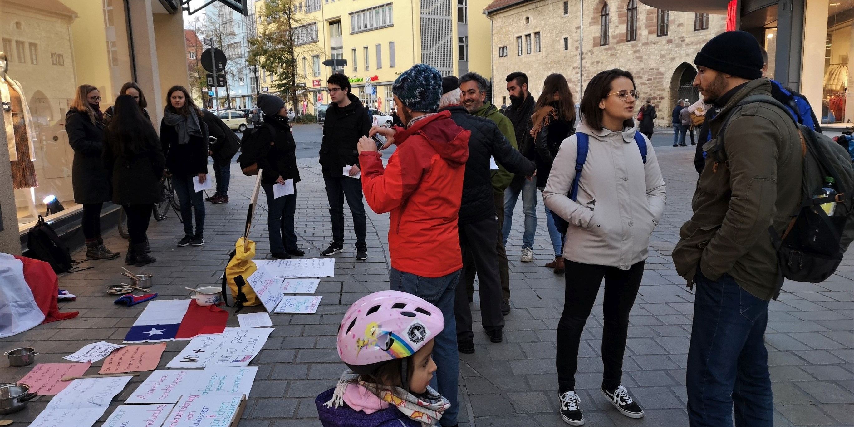 Chile-Solidaritätstreffen in der Löbderstraße 