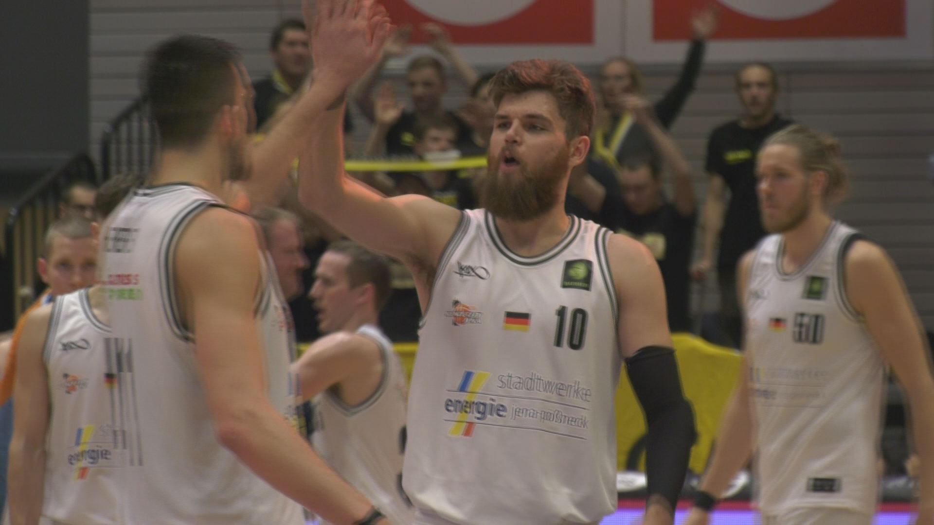 Viele Fans begeistert: Den Basketballern von Science City gelang wieder ein Heimerfolg