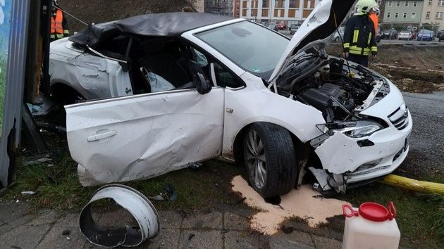 Unbeteiligter Radfahrer tödlich verletzt