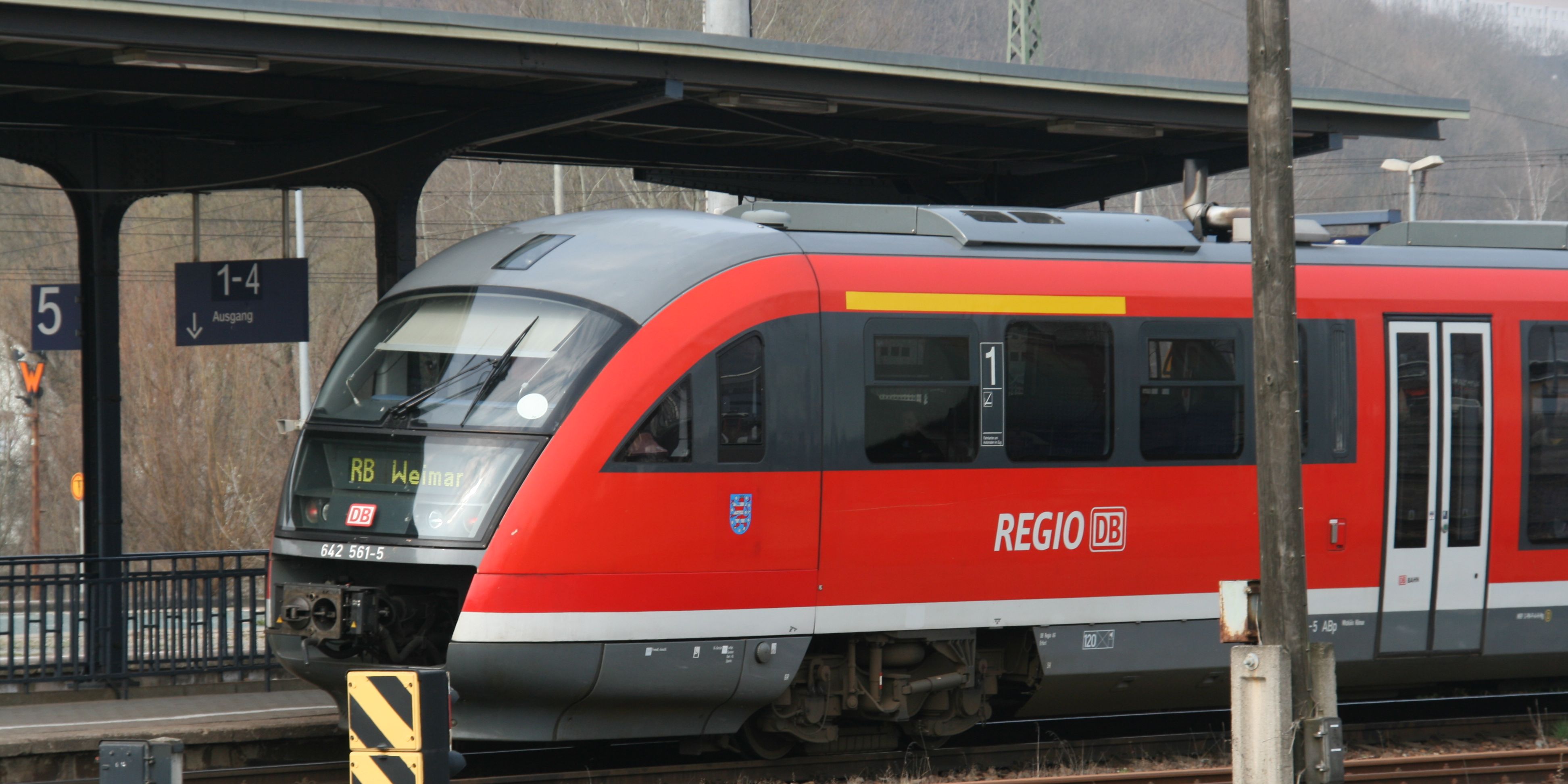 Azubi-Ticket Thüringen wird bis Ende 2020 verlängert Azubi-Ticket Thüringen wird bis Ende 2020 verlängert