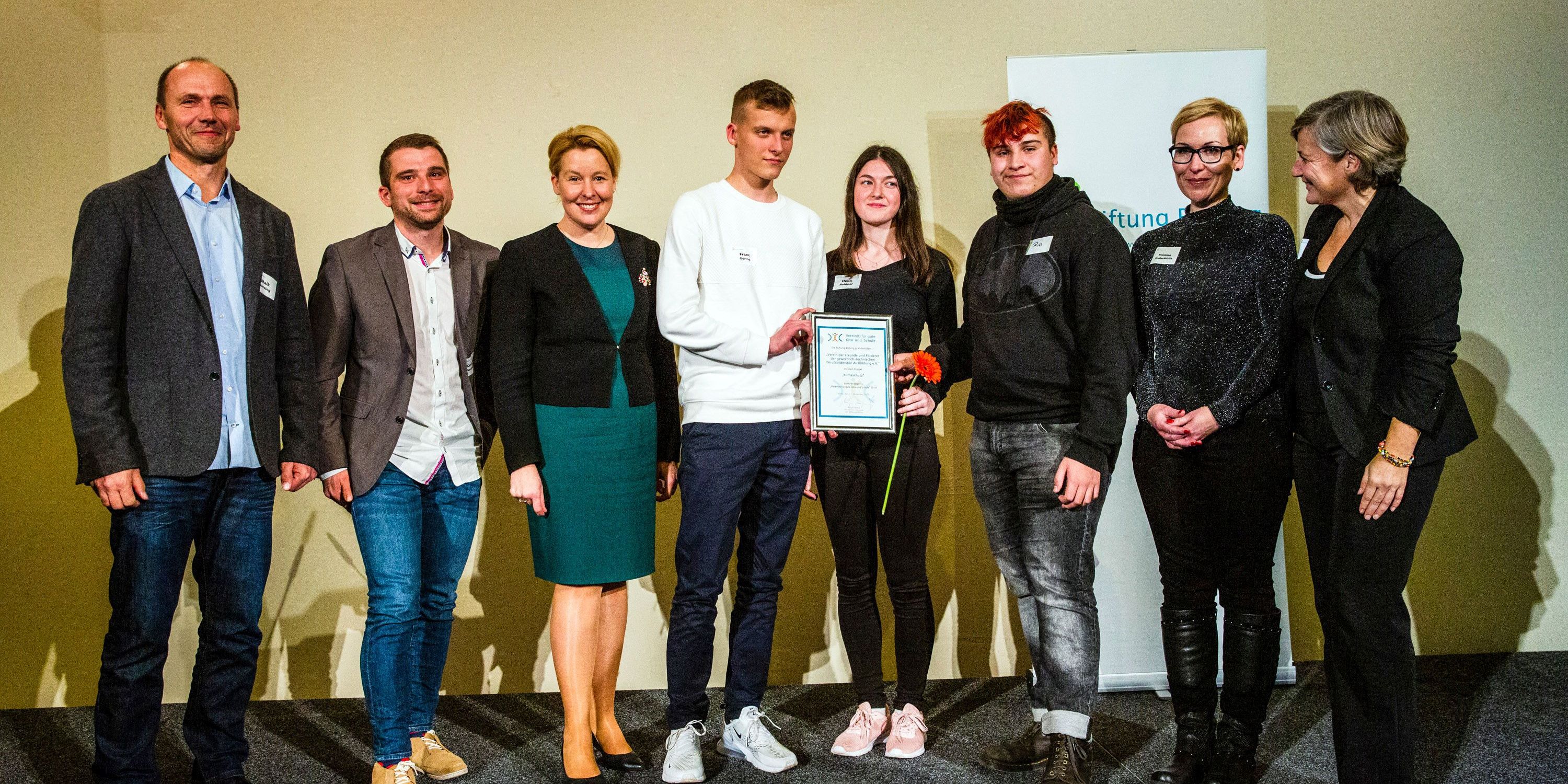 Förderpreis für Jenaer Berufsschul-Förderverein Förderpreis für Jenaer Berufsschul-Förderverein