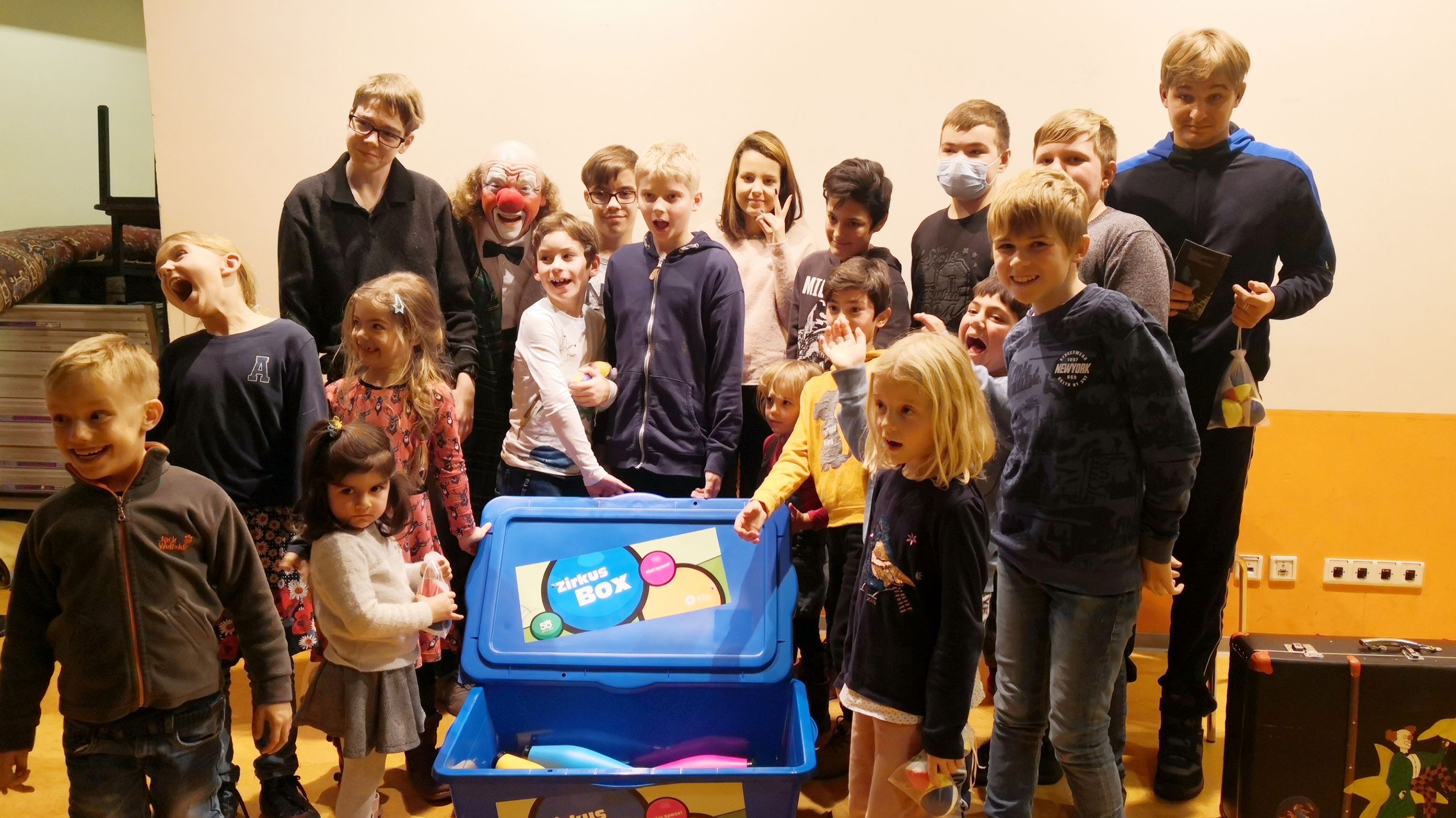 Clown begeisterte nierenkranke Kinder und Jugendliche 