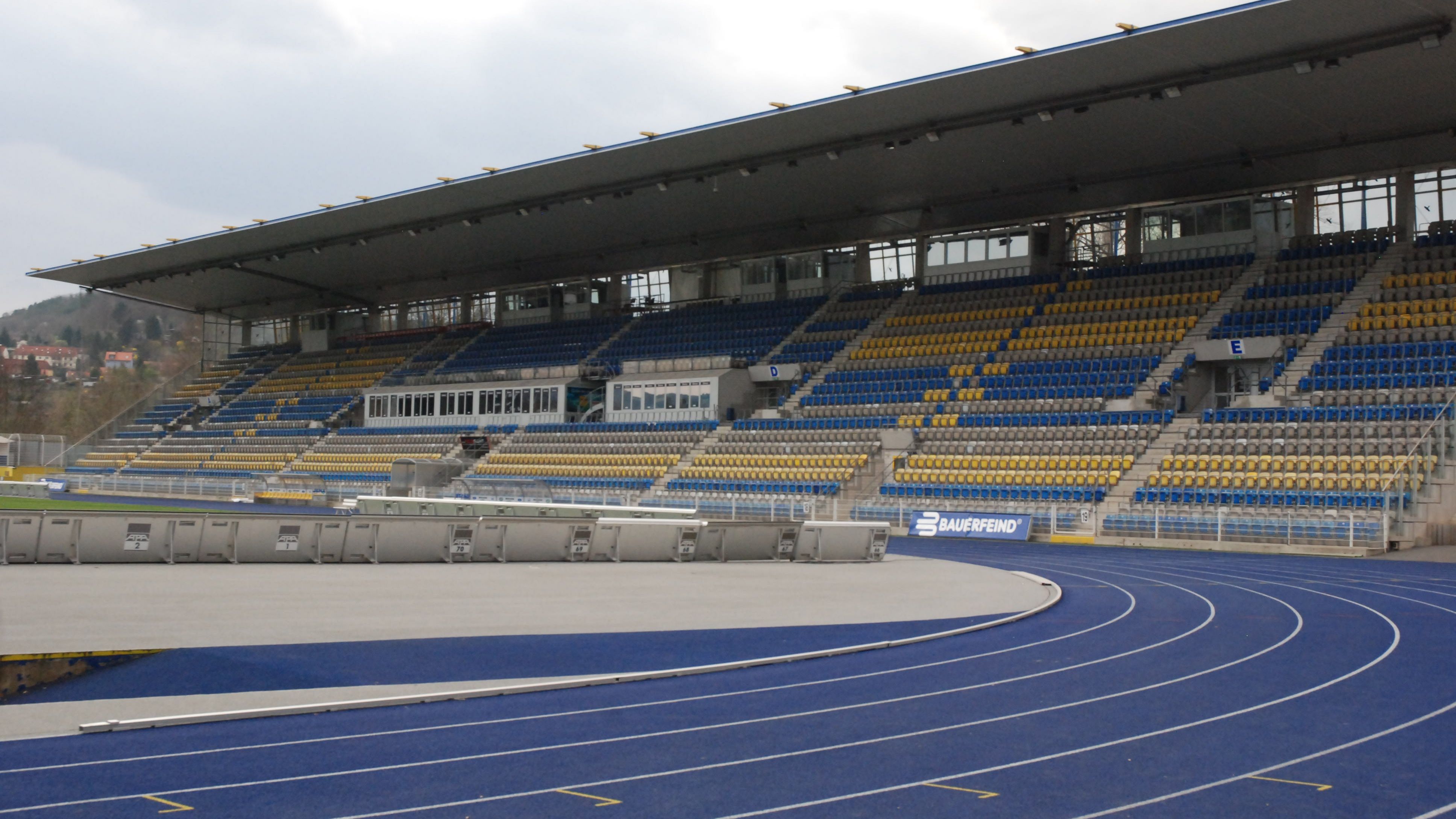 Stadtratsentscheidung zum Fußball-Stadion-Investor