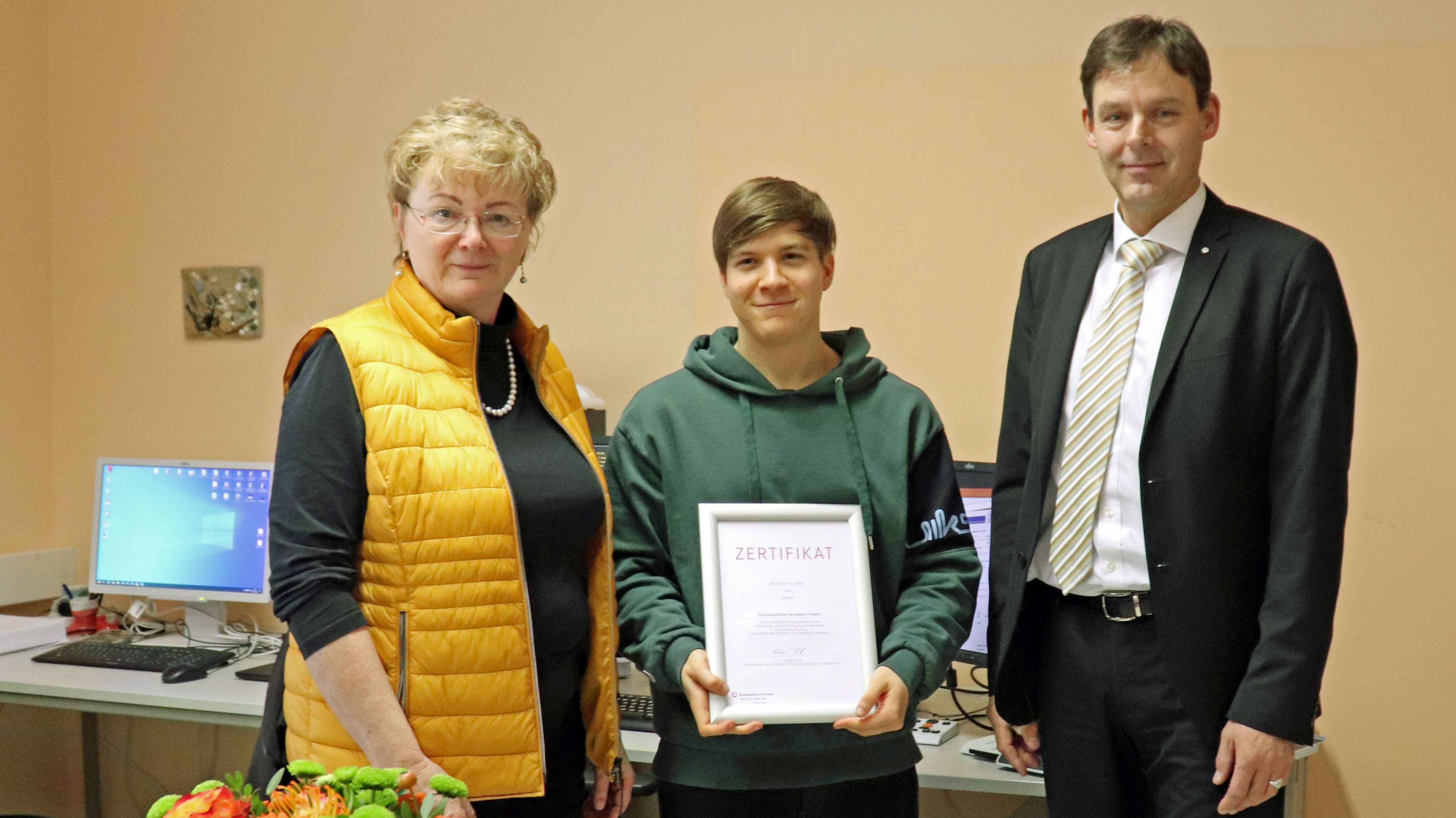 Porzellanfabrik Hermsdorf für vorbildliches Engagement geehrt Jena TV