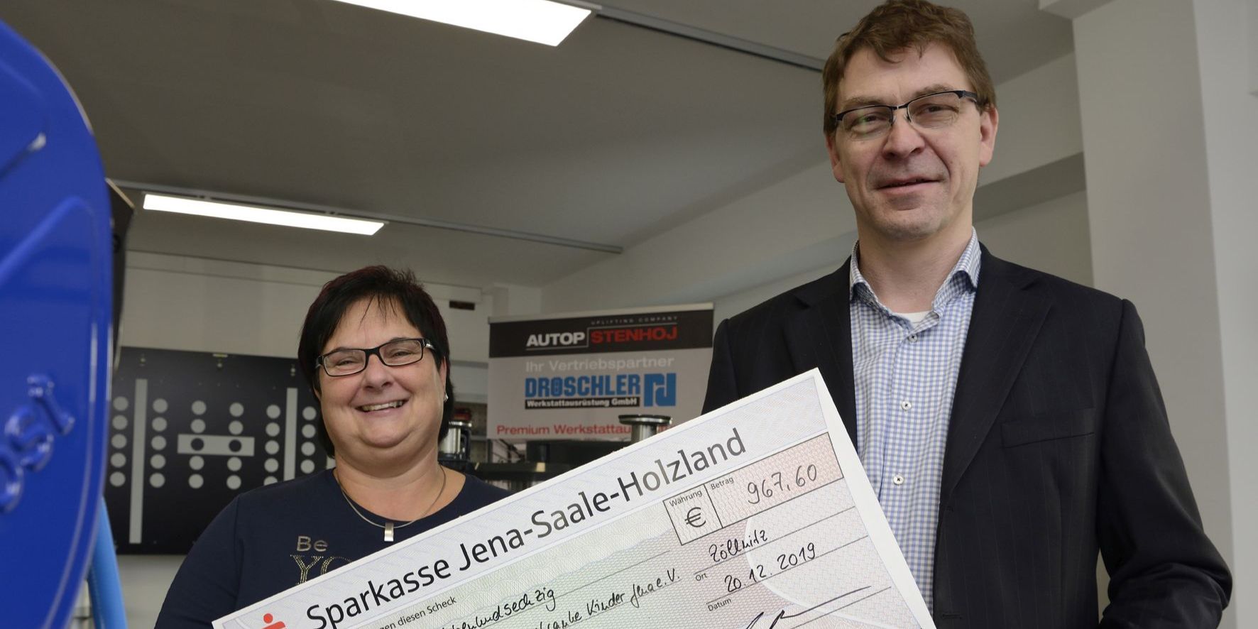 Spendenscheck für Elterninitiative Spendenscheck für Elterninitiative