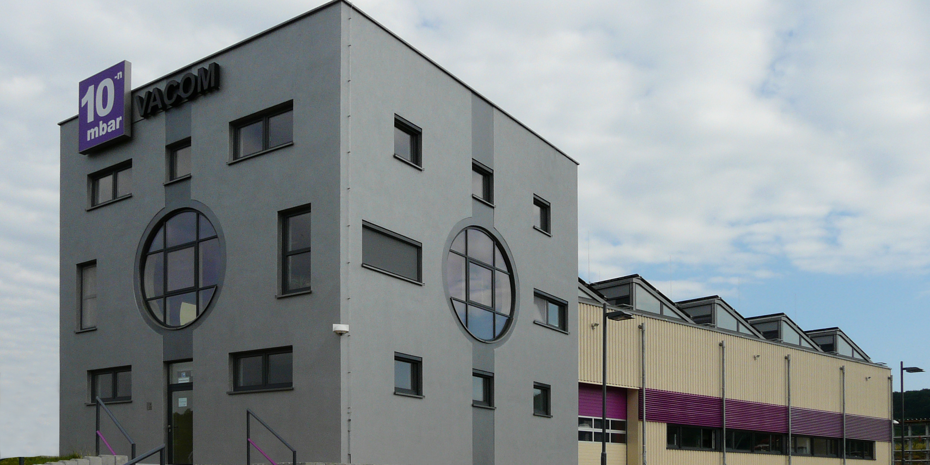 Erste Inhouse-Ausbildungsmesse  bei VACOM 