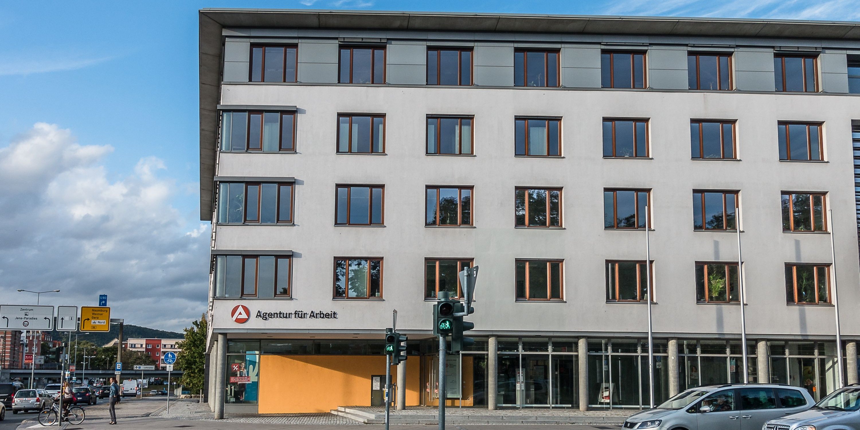 Arbeitsmarkt im Januar: Zahl der Arbeitslosen gestiegen Arbeitsmarkt im Januar: Zahl der Arbeitslosen gestiegen