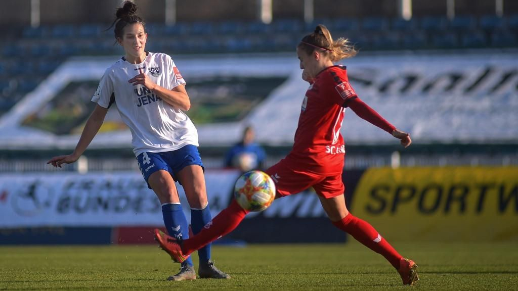 Verteidigerin verlässt FF USV Jena 