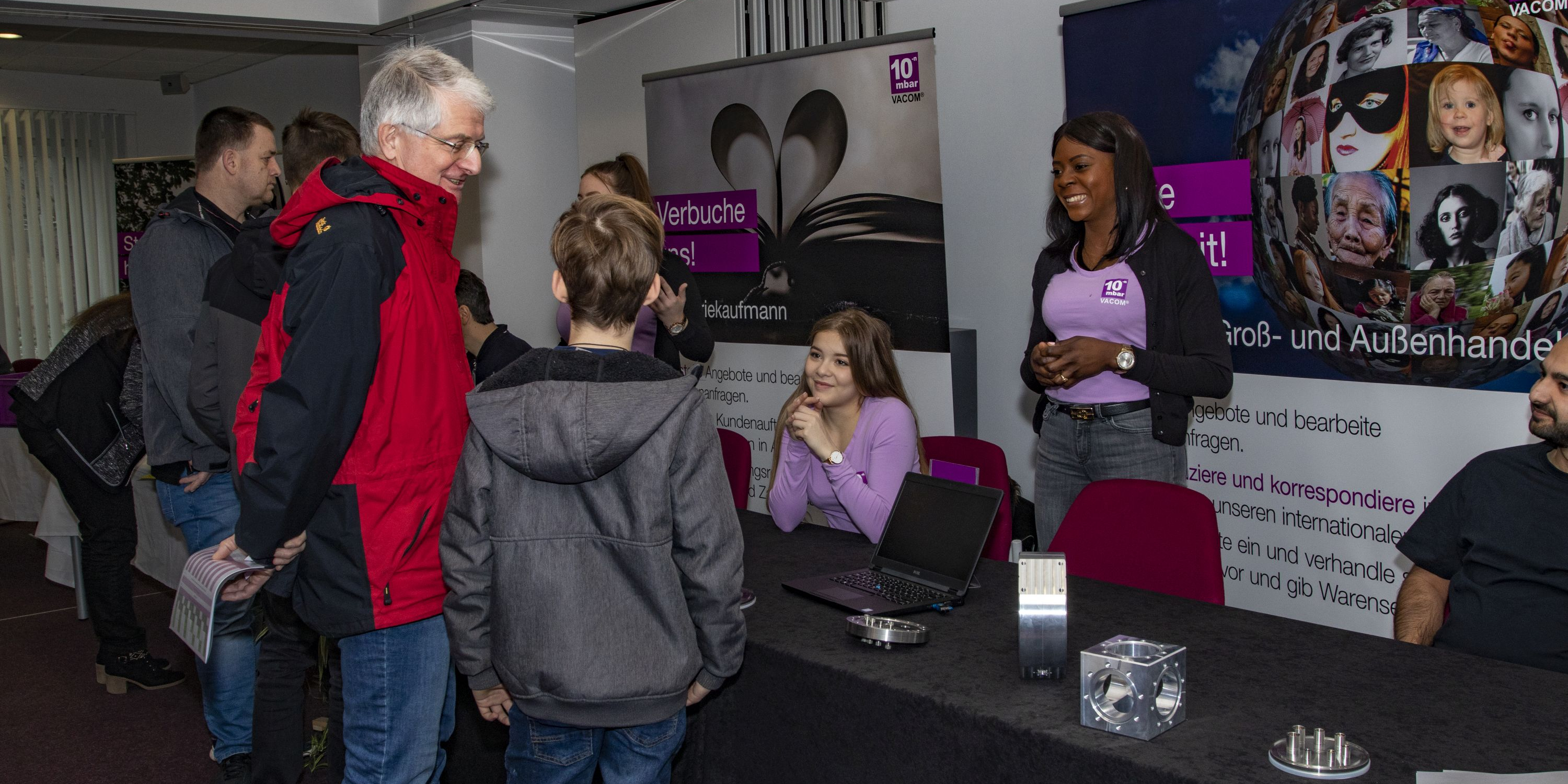 Erste hauseigene VACOM- Ausbildungsmesse 