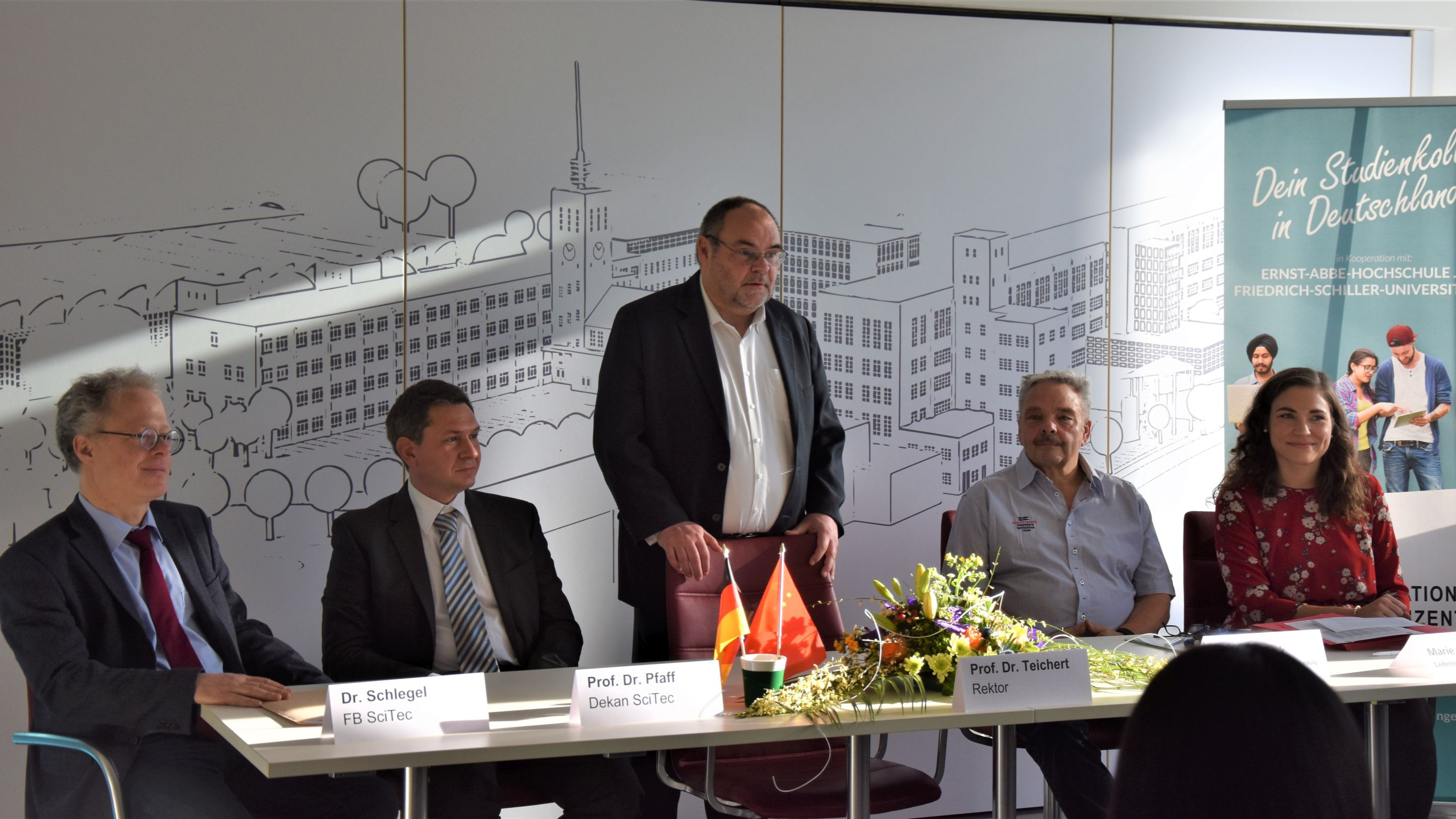 Internationale Studenten bestanden Feststellungsprüfung