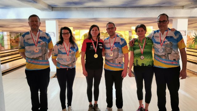 Serie von Markus Badelt von den Roma Bowlers sichert Sieg im Mixed