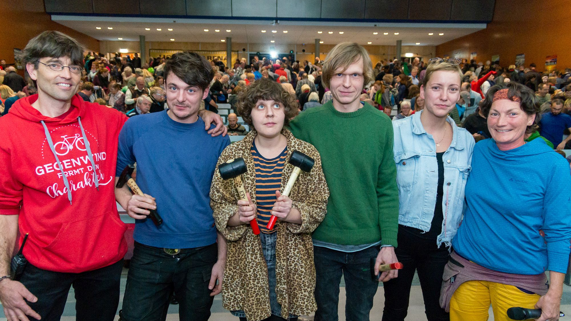 Lichtbildarena: Wiederholung der Wiederholung