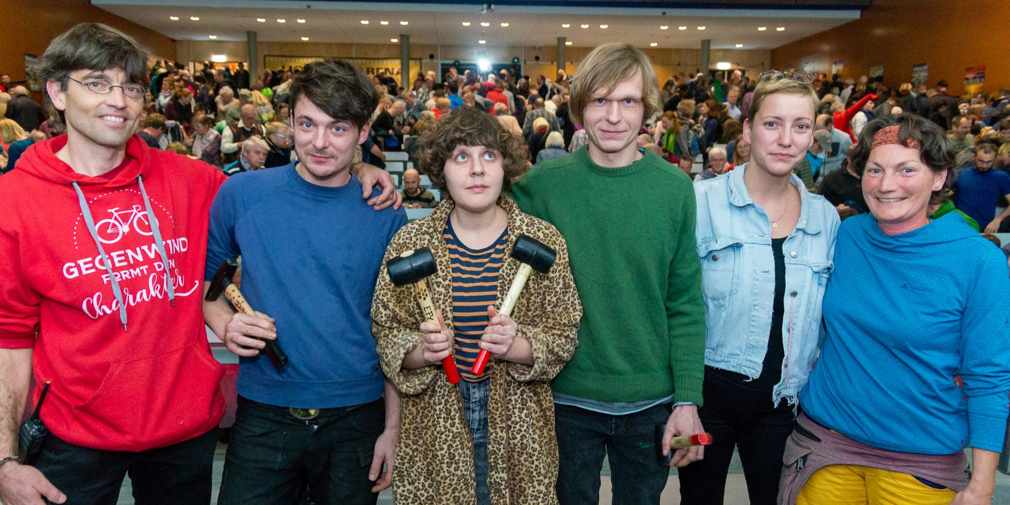 Lichtbildarena: Wiederholung der Wiederholung