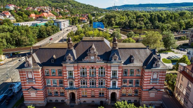 Schule geschlossen: Trotzdem bewerben