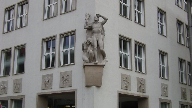 Neue Jenoptik-Kunstausstellung „tangente“ 