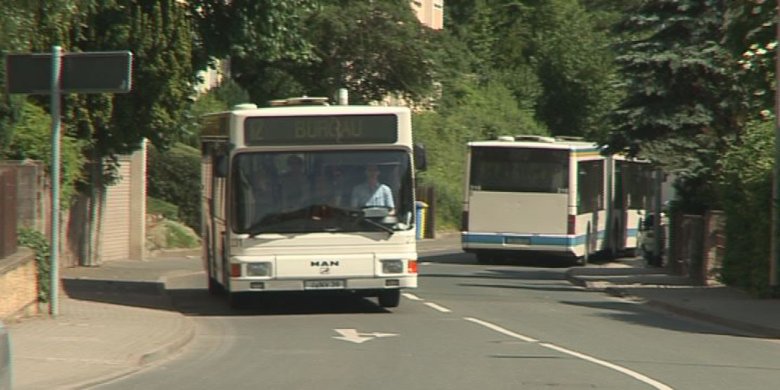 Prävention: Vorderste Bus-Tür bleibt geschlossen